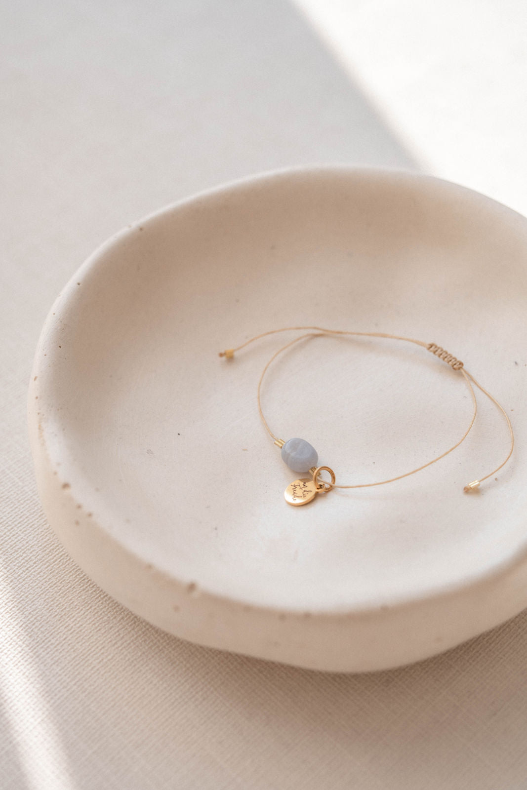 ICE BLUE ONE | Armband ONE Chalcedon