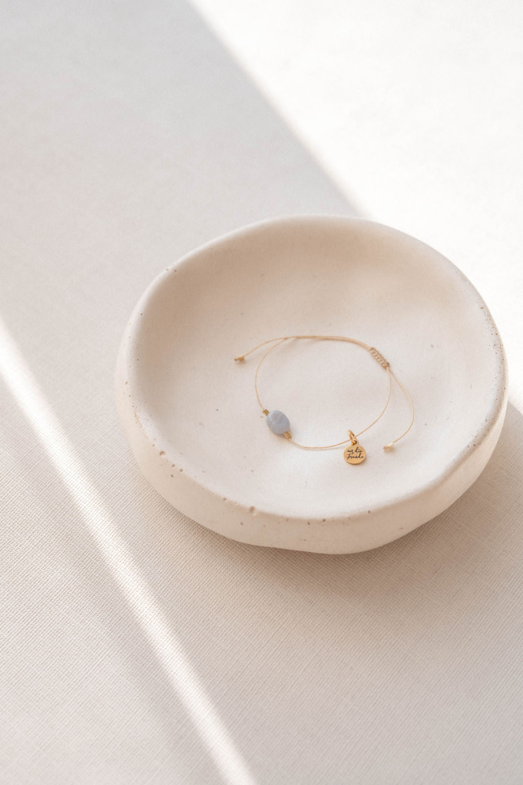 ICE BLUE ONE | Armband ONE Chalcedon