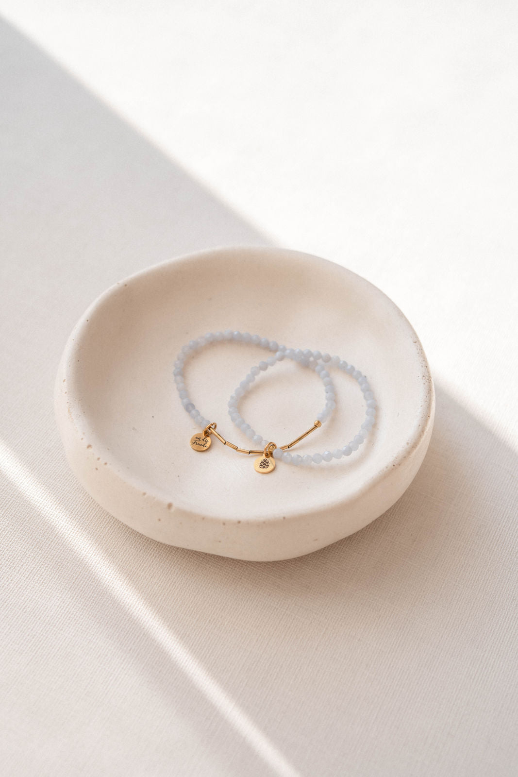 ICE BLUE | Armband Chalcedon