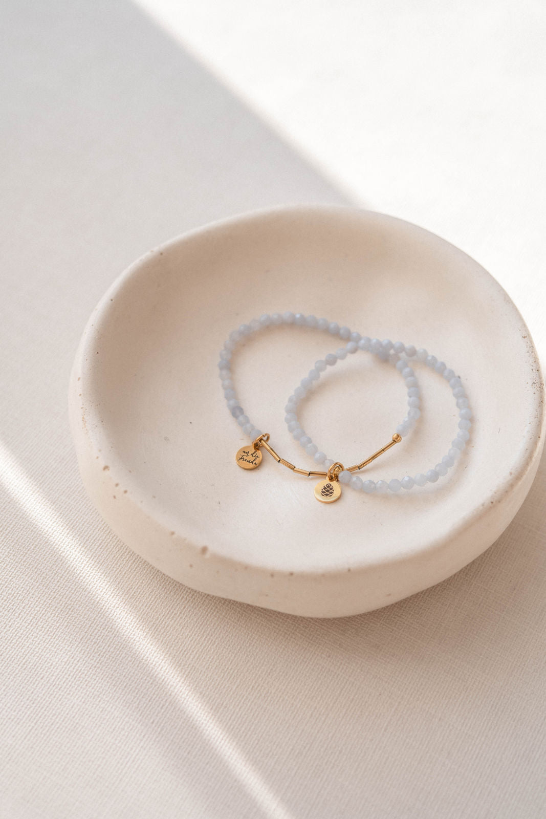 ICE BLUE | Armband Chalcedon