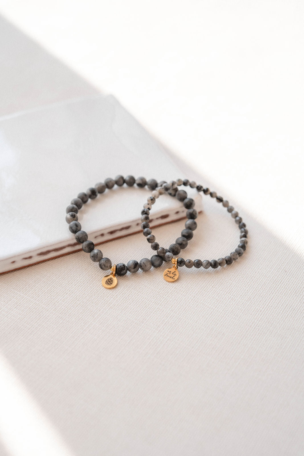 NORDLICHT | Armband Labradorit kleine Perlen