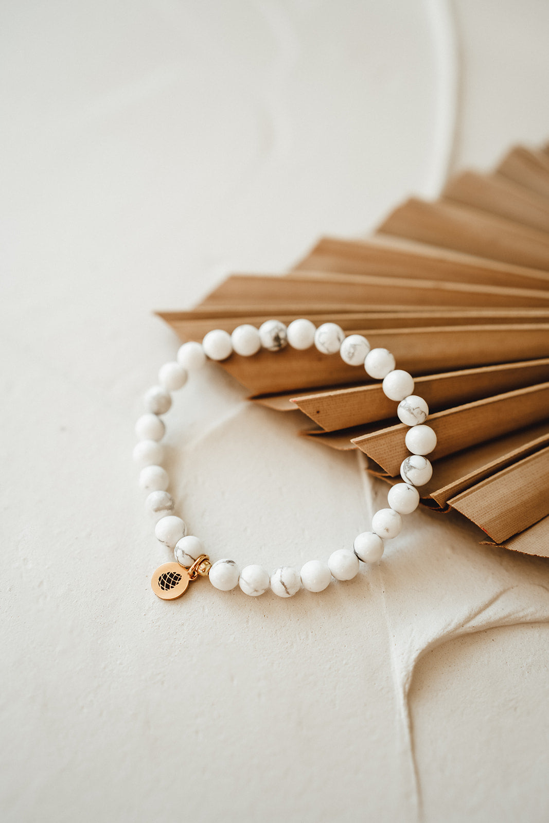 Miss Marble | Armband Howlith